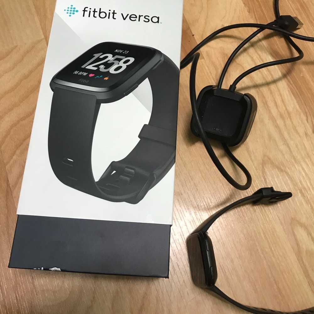 Fitbit Versa (Black)